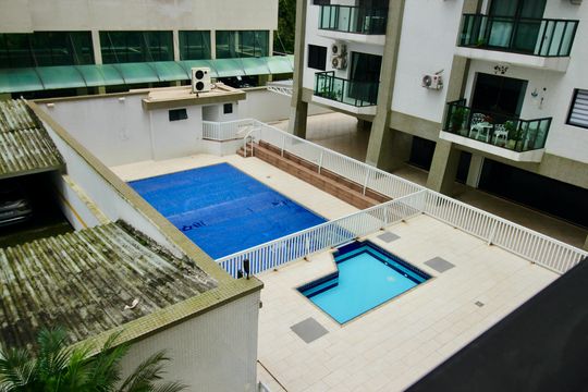 Área comum - Piscina de apartamento para alugar com 3 quartos, 133m² em Embaré, Santos