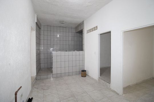 Sala de casa para alugar com 3 quartos, 98m² em Jardim das Camelias, São Paulo