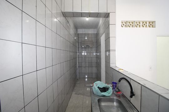 Cozinha de casa para alugar com 3 quartos, 98m² em Jardim das Camelias, São Paulo