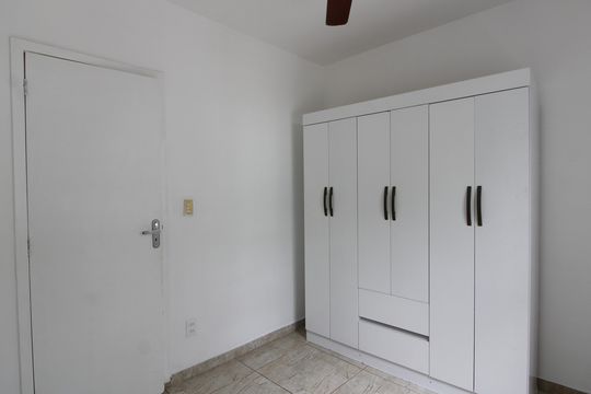 Quarto 1 de apartamento para alugar com 2 quartos, 52m² em Braga, Cabo Frio