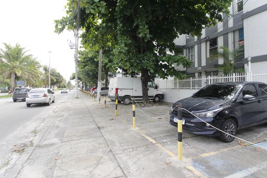 Área comum - Garagem de apartamento para alugar com 2 quartos, 52m² em Braga, Cabo Frio