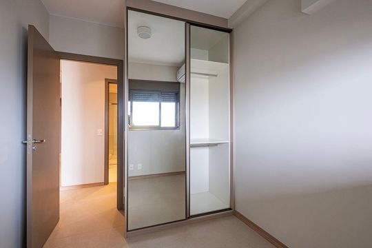Quarto 2 de apartamento para alugar com 2 quartos, 69m² em Sumarezinho, São Paulo