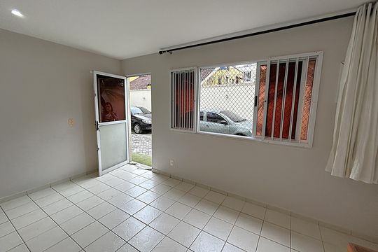 Casa para alugar com 3 quartos, 106m² em Todos Os Santos, Rio de Janeiro