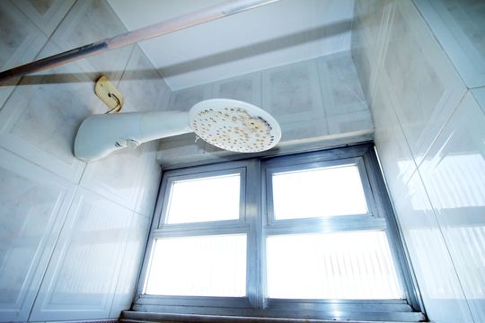 Banheiro de apartamento à venda com 2 quartos, 46m² em Irajá, Rio de Janeiro