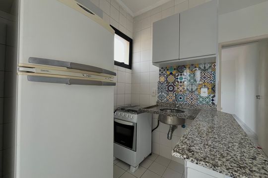 Cozinha de apartamento para alugar com 1 quarto, 39m² em Campo Belo, São Paulo