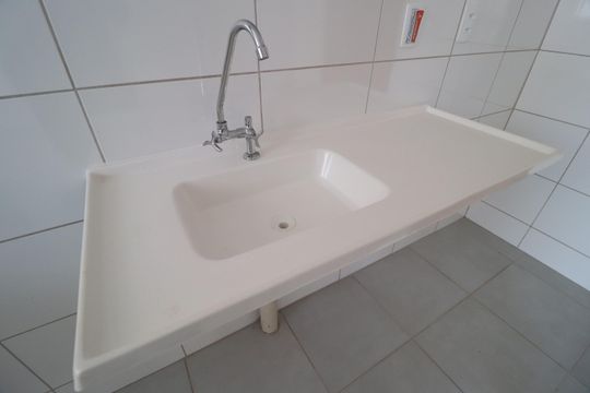 Cozinha de apartamento para alugar com 2 quartos, 50m² em Jardim Patricia, Uberlândia
