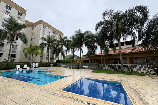 Área comum - Piscina de apartamento para alugar com 2 quartos, 54m² em Taquara, Rio de Janeiro