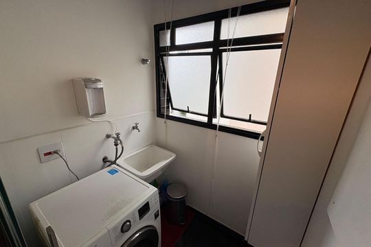 Área de serviço de apartamento à venda com 2 quartos, 59m² em Vila Suzana, São Paulo