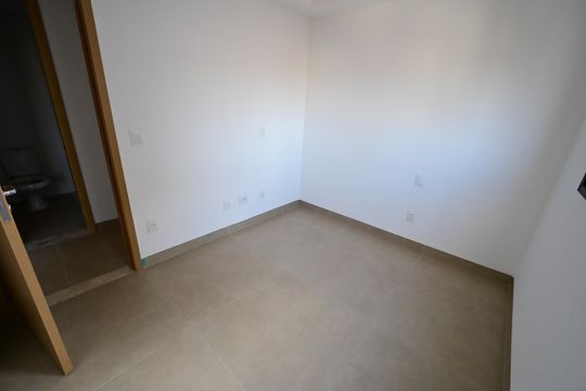 Apartamento à venda com 2 quartos, 63m² em Jardim América, Goiânia