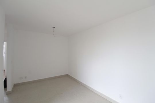 Sala de apartamento para alugar com 2 quartos, 68m² em Serrano, Belo Horizonte