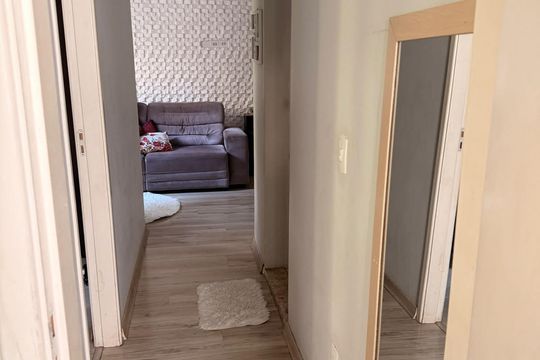 Corredor de apartamento para alugar com 2 quartos, 56m² em Bairro Jardim Nossa Senhora das Graças, Cotia
