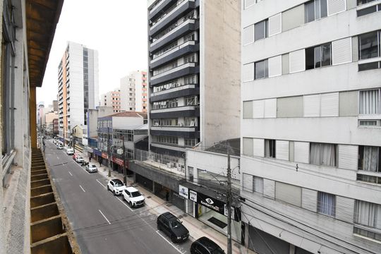Vista do Quarto 1 de apartamento à venda com 3 quartos, 68m² em Centro, Curitiba