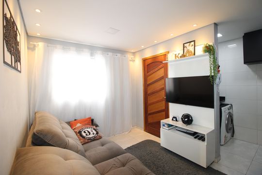 Apartamento para alugar com 2 quartos, 40m² em Itaquera, São Paulo