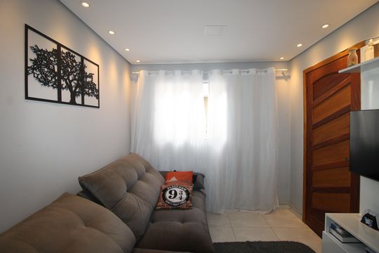 Sala/Cozinha de apartamento para alugar com 2 quartos, 40m² em Itaquera, São Paulo