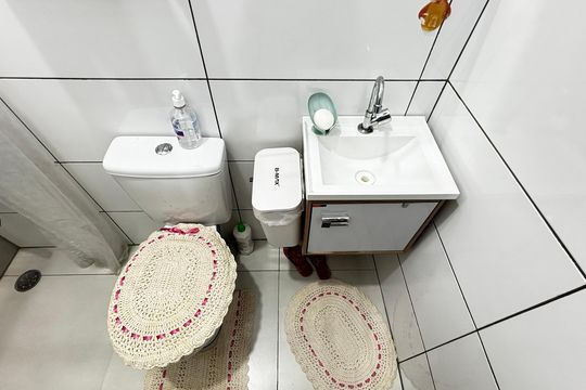 Banheiro da Suíte de casa à venda com 2 quartos, 58m² em Centro, Santo André