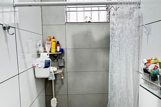 Banheiro da Suíte de casa à venda com 2 quartos, 58m² em Centro, Santo André