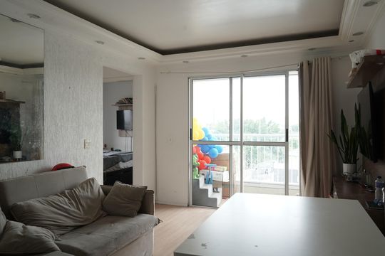 Apartamento à venda com 2 quartos, 65m² em Guaiauna, São Paulo