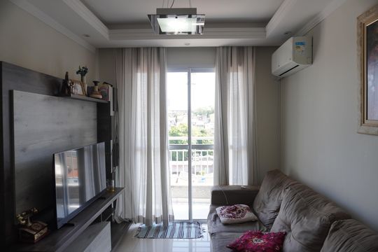 Apartamento à venda com 2 quartos, 50m² em Vila Carmosina, São Paulo