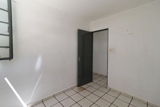 Quarto 2 de apartamento para alugar com 2 quartos, 55m² em Vila Virginia, Ribeirão Preto
