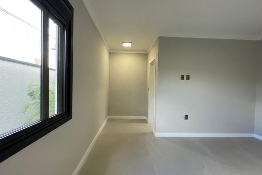 Casa à venda com 3 quartos, 130m² em Cristo Rei, São Leopoldo