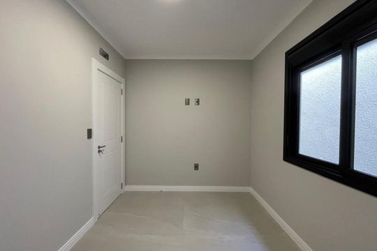 Casa à venda com 3 quartos, 130m² em Cristo Rei, São Leopoldo