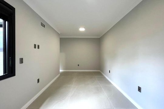 Casa à venda com 3 quartos, 128m² em Cristo Rei, São Leopoldo