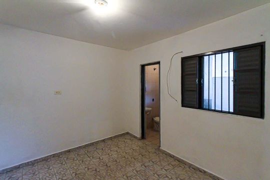 Casa para alugar com 1 quarto, 40m² em Vila Uniao (zona Leste), São Paulo