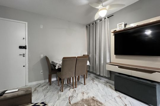 Sala de apartamento para alugar com 2 quartos, 48m² em Jardim Sao Domingos, Guarulhos