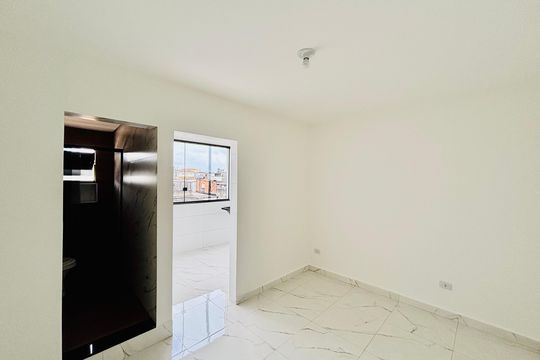 Quarto 1 de casa para alugar com 1 quarto, 30m² em Cidade Antônio Estêvão de Carvalho, São Paulo