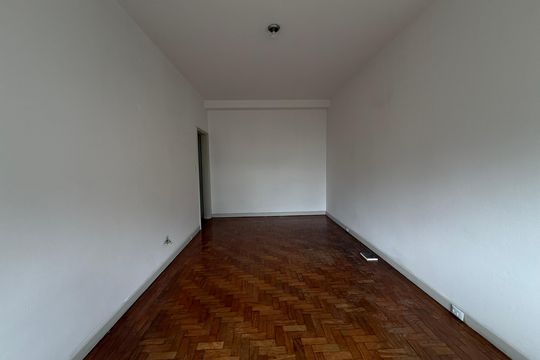 Apartamento para alugar com 3 quartos, 130m² em República, São Paulo