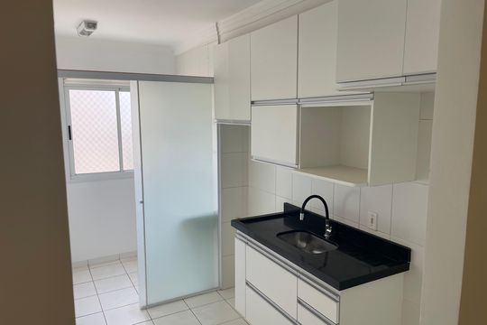 Cozinha de apartamento para alugar com 2 quartos, 57m² em Vila Progresso, Campinas