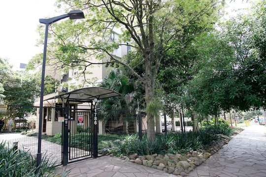 Fachada de apartamento à venda com 3 quartos, 73m² em Mont’serrat, Porto Alegre