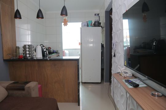 Sala de casa de condomínio à venda com 2 quartos, 42m² em Jardim Lideranca, São Paulo