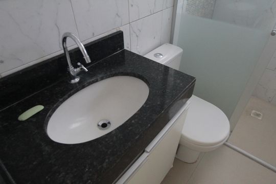 Banheiro Social de apartamento para alugar com 3 quartos, 90m² em Castelo, Belo Horizonte