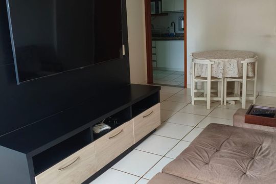 Sala de apartamento à venda com 2 quartos, 60m² em Vila Brasilia, Goiânia