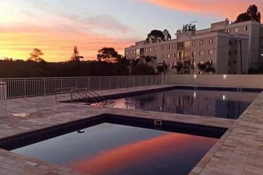 Piscina de apartamento para alugar com 2 quartos, 52m² em Lajeado, Cotia