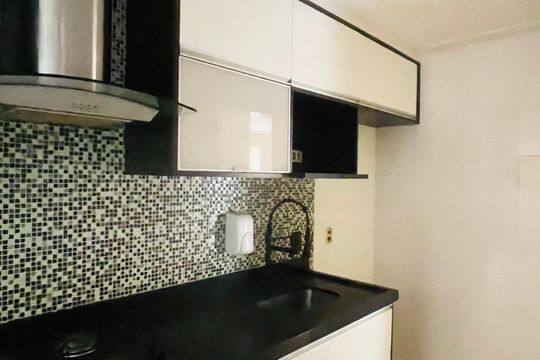 Cozinha de apartamento para alugar com 2 quartos, 52m² em Lajeado, Cotia
