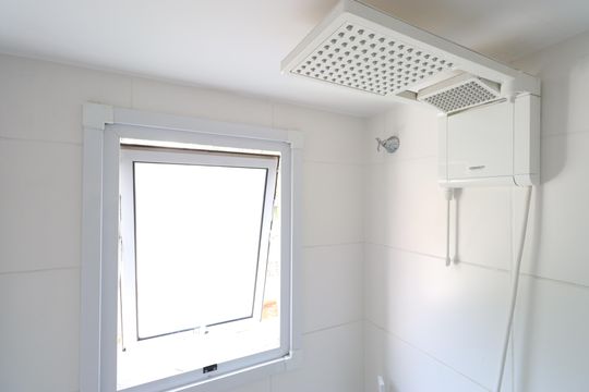 Banheiro  de apartamento para alugar com 1 quarto, 31m² em Vila Romana, São Paulo