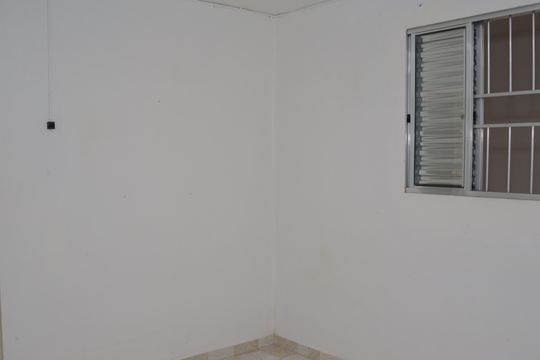 Quarto 1  de casa para alugar com 3 quartos, 150m² em Itaquera, São Paulo