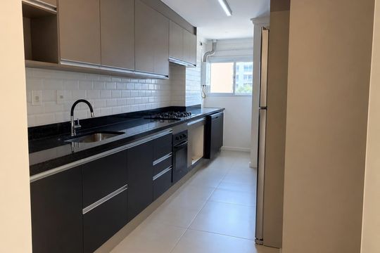 Cozinha de apartamento à venda com 2 quartos, 51m² em Parque Erasmo Assunção, Santo André