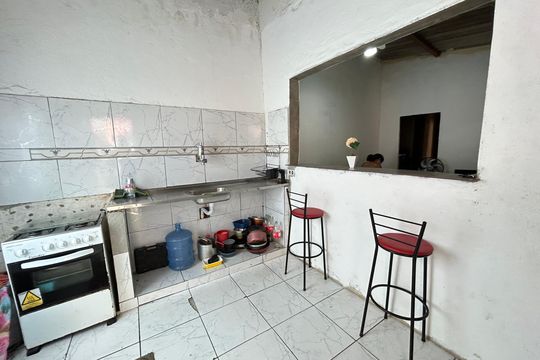 Casa à venda com 2 quartos, 50m² em Realengo, Rio de Janeiro
