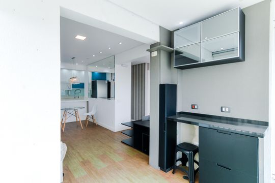 Varanda  de apartamento para alugar com 2 quartos, 69m² em Vila Gopouva, Guarulhos