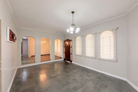 Casa à venda com 4 quartos, 325m² em Vila Arens/vila Progresso, Jundiaí