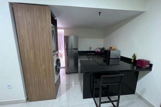 Cozinha de apartamento à venda com 1 quarto, 74m² em SH Grande Colorado, Brasília