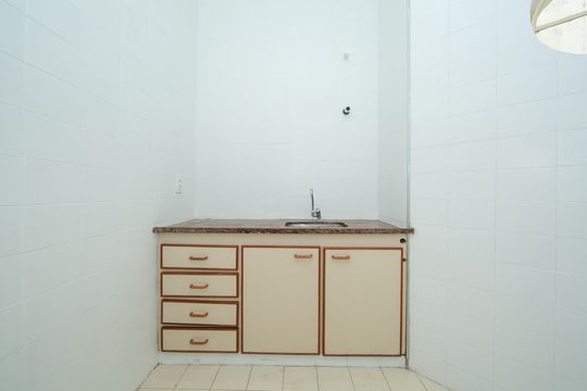 COZINHA de apartamento à venda com 3 quartos, 90m² em Centro, Belo Horizonte