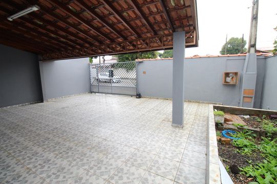 Garagem de casa para alugar com 3 quartos, 250m² em Jardim Satélite, São José dos Campos