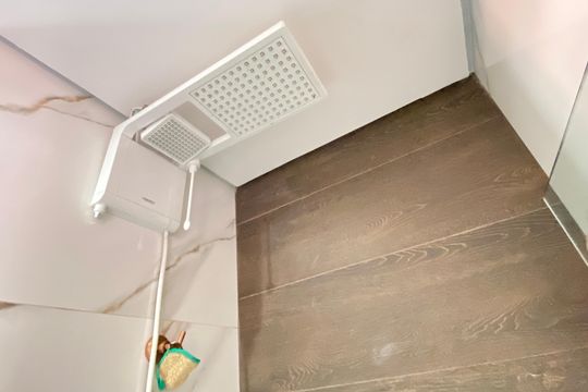 Banheiro de apartamento para alugar com 2 quartos, 44m² em Santa Maria, Osasco