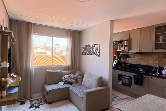 Sala - Cozinha de apartamento para alugar com 2 quartos, 44m² em Santa Maria, Osasco