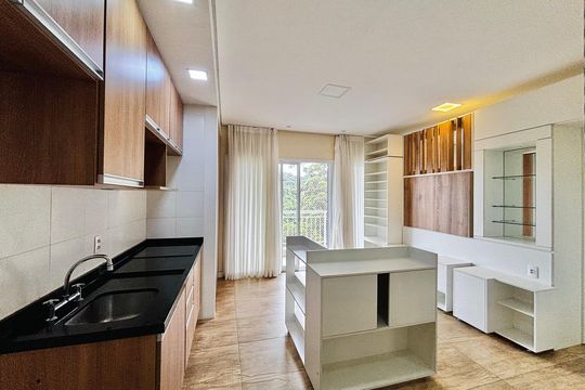Apartamento para alugar com 1 quarto, 49m² em Centro Empresarial Tamboré, Santana de Parnaíba