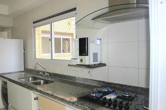 Cozinha  de apartamento para alugar com 3 quartos, 150m² em Vila Augusta, Guarulhos
